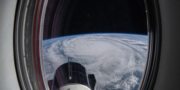 El huracán Milton captado desde la Estación Espacial Internacional por el astronauta Matthew Dominick - Foto Matthew Dominick