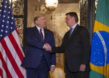 03/03/2023 Donald Trump y Jair Bolsonaro.
POLITICA NORTEAMÉRICA SUDAMÉRICA ESTADOS UNIDOS BRASIL INTERNACIONAL
ALLEN EYESTONE / ZUMA PRESS / CONTACTOPHOTO